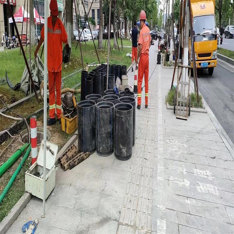 嘉积镇管道短管置换修复